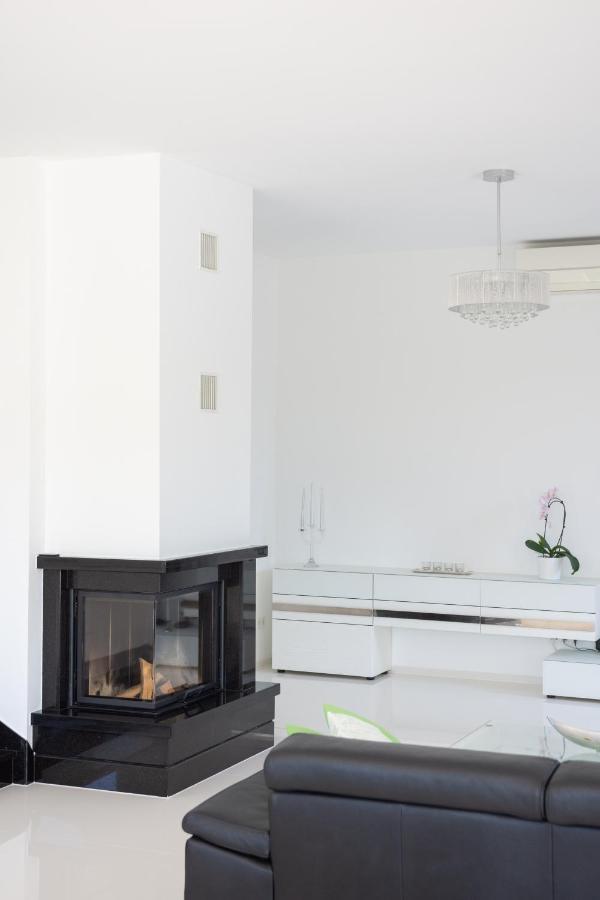 Luxury City Villa Τρογκίρ Εξωτερικό φωτογραφία