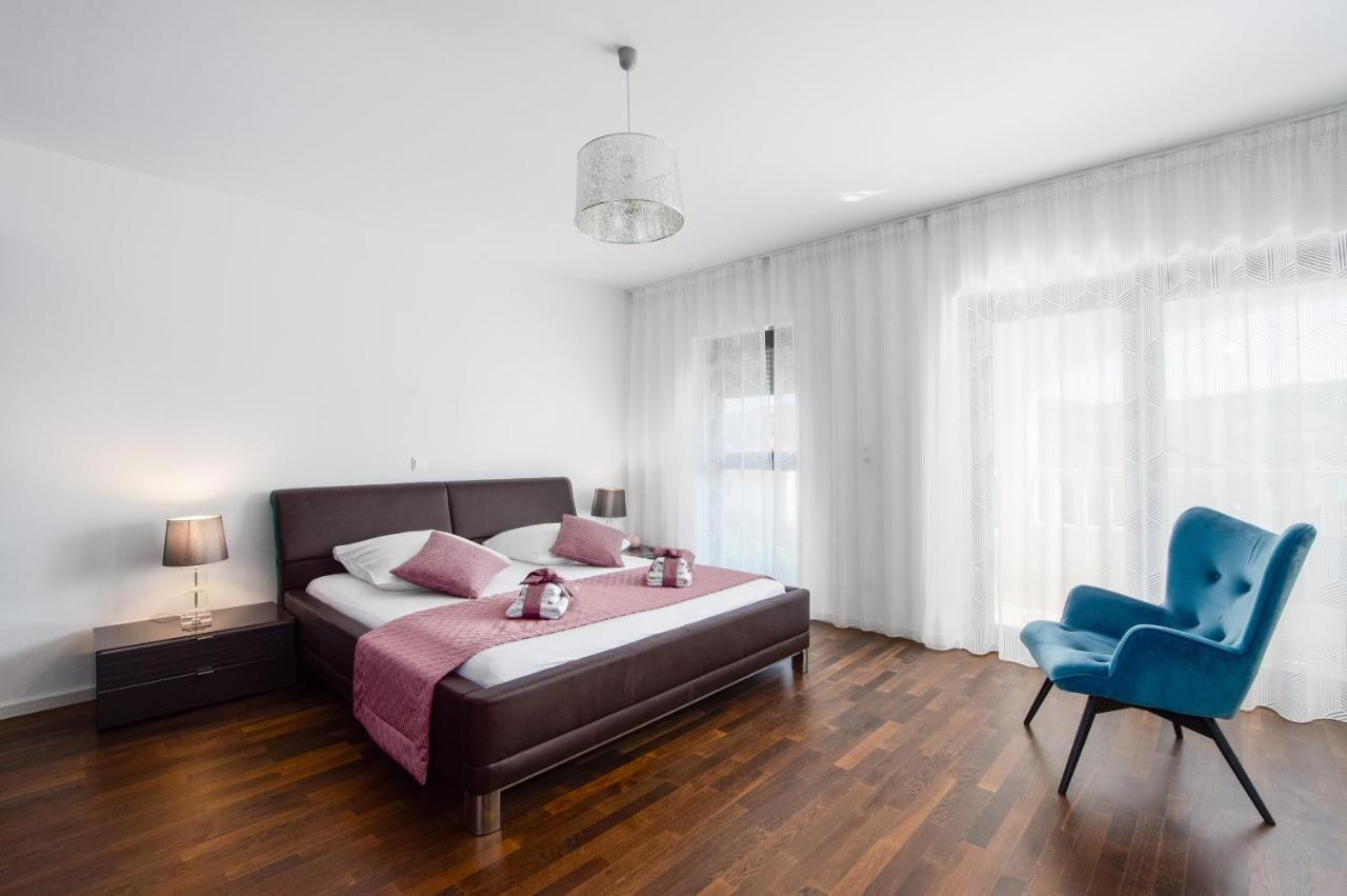 Luxury City Villa Τρογκίρ Εξωτερικό φωτογραφία