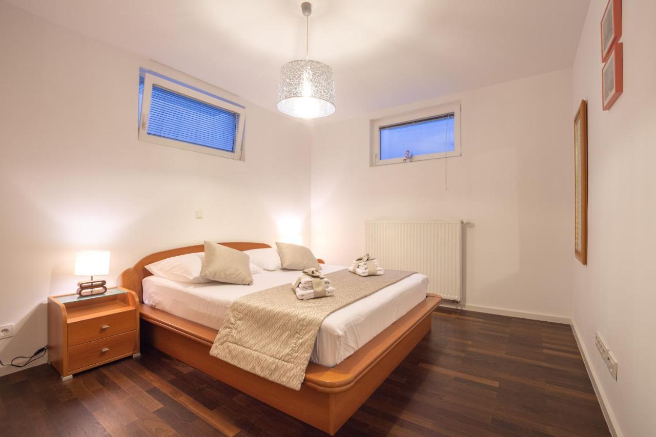 Luxury City Villa Τρογκίρ Εξωτερικό φωτογραφία